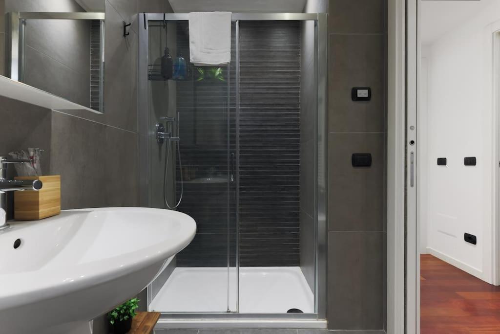 Comfort Suite Milano Centrale With Fast Wifi And Free Netflix Eksteriør billede