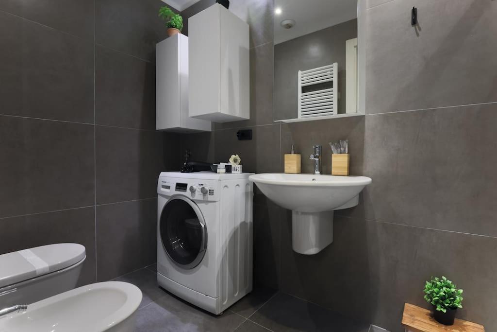 Comfort Suite Milano Centrale With Fast Wifi And Free Netflix Eksteriør billede